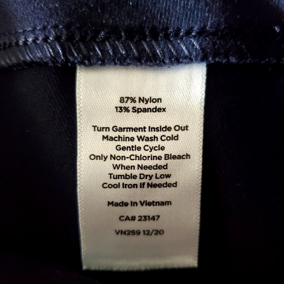 T by Talbots navy leggings.Reduced - Picture 3 of 5